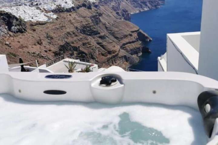 Hot Tub 57 of 71