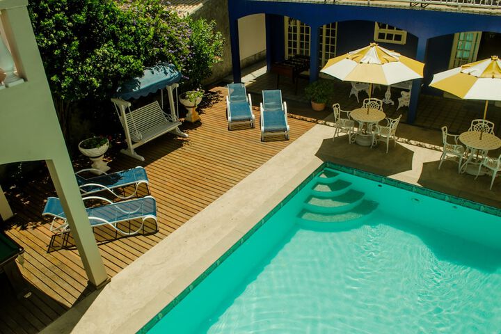 Hotel Pool