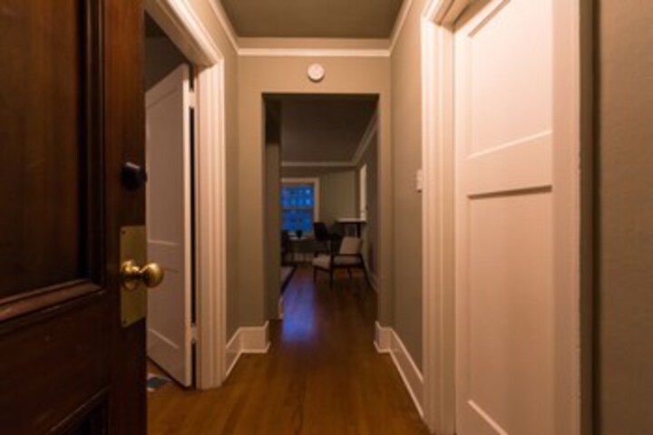Ballroom/Hall 4 of 20