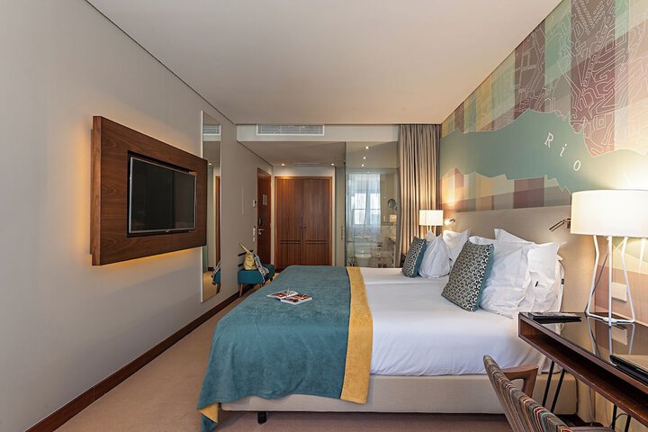 Room 16 of 49