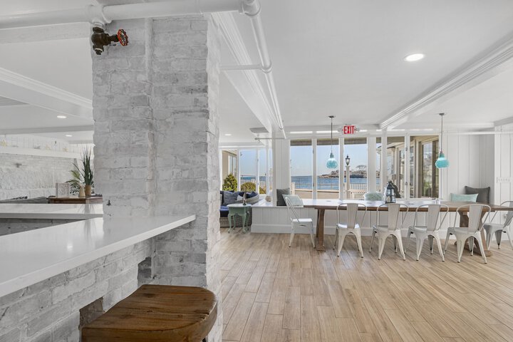 Hotel Interior 5 of 89