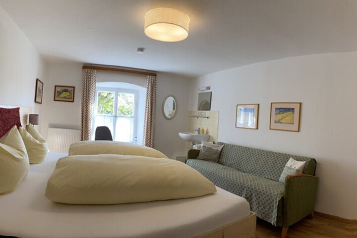 Room 12 of 58