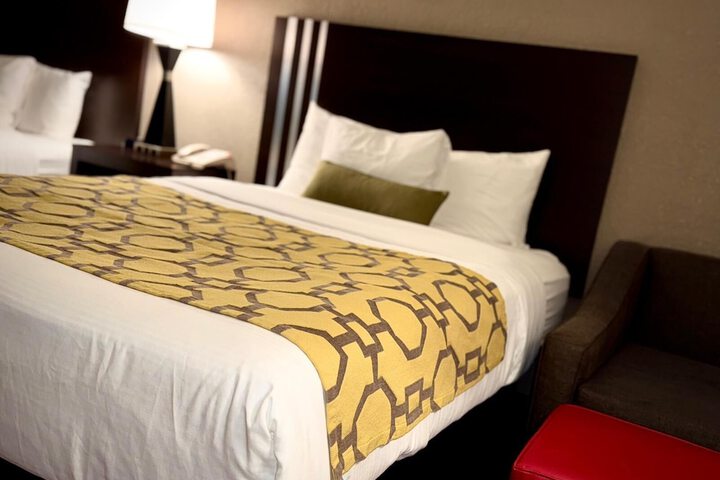 Room 2 of 14