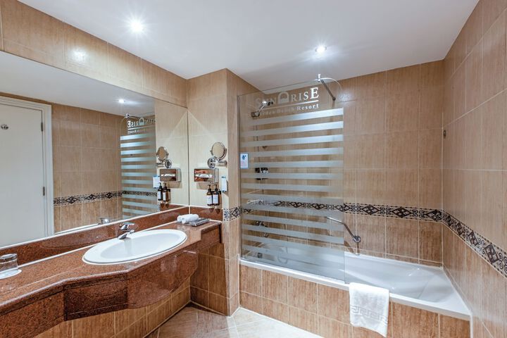 Clean Restrooms