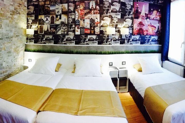Room 16 of 35