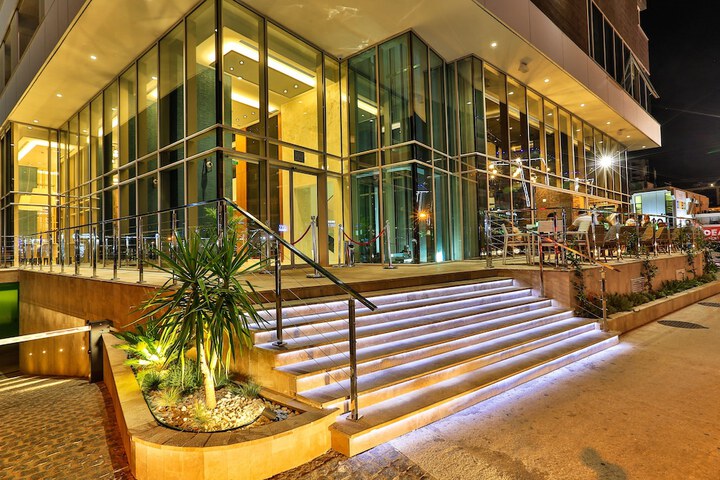 Hotel 70 of 76