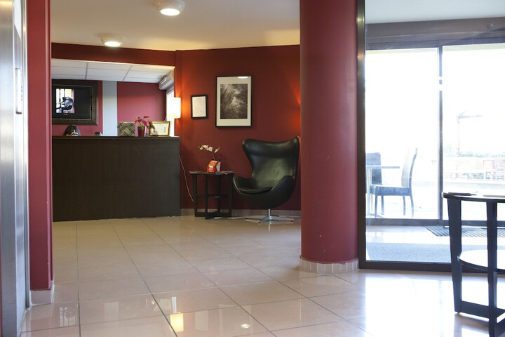 Hotel Lobby