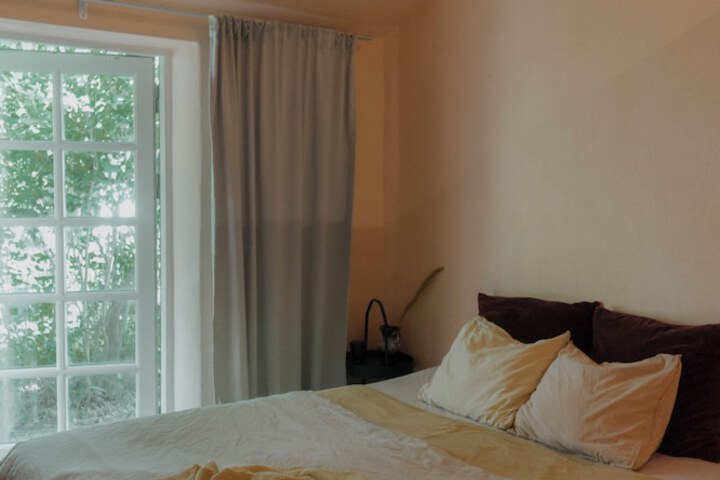 Room 7 of 94
