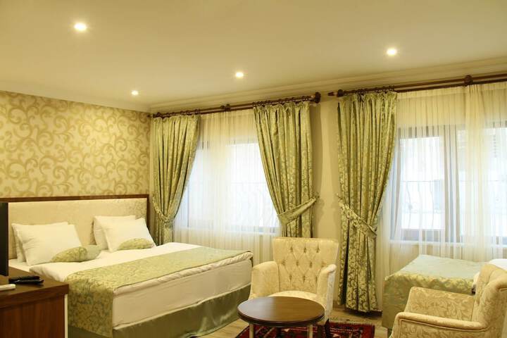 Room 31 of 158