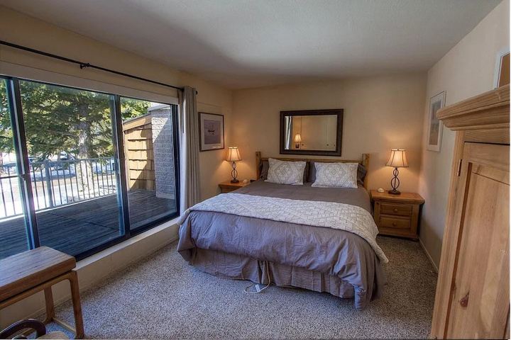 Room 2 of 18