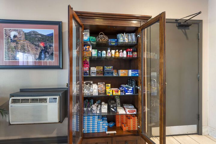 Gift shop