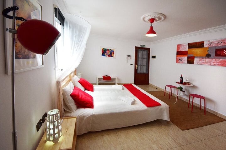 Room 5 of 23