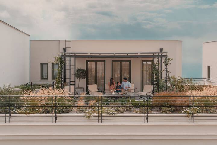 Athens Capital Suites-Mgallery Collection in Athens