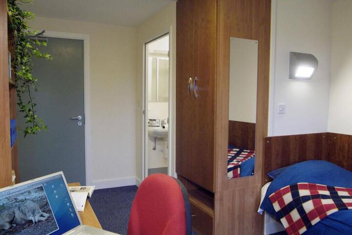 WEST PARK SUMMER CAMPUS
