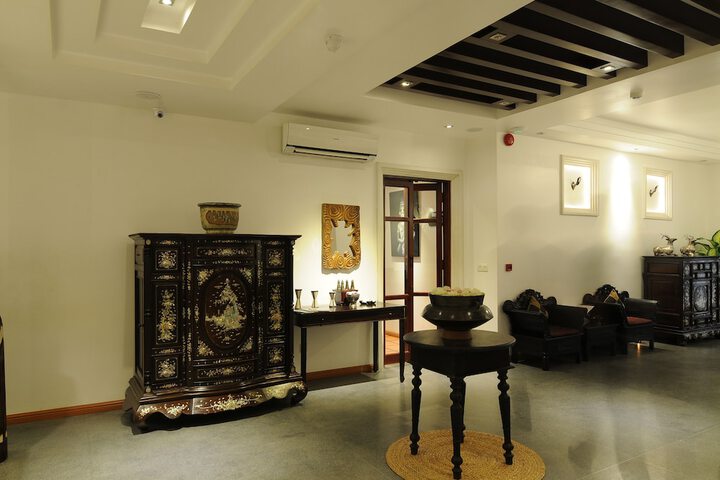 Lobby Entry