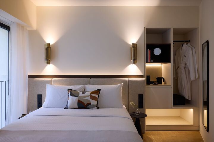 Room 19 of 50