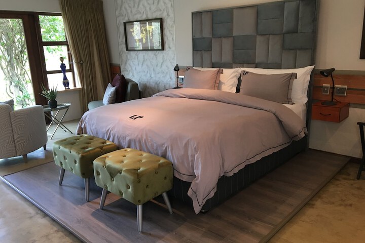 Room 35 of 175