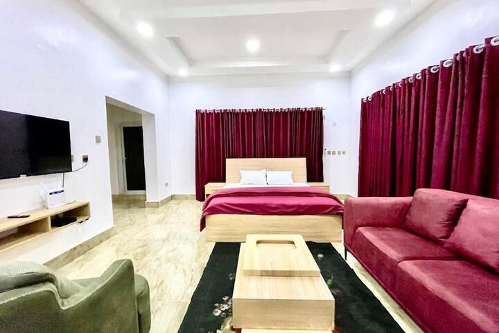 Marcopolo Hotel and Suites