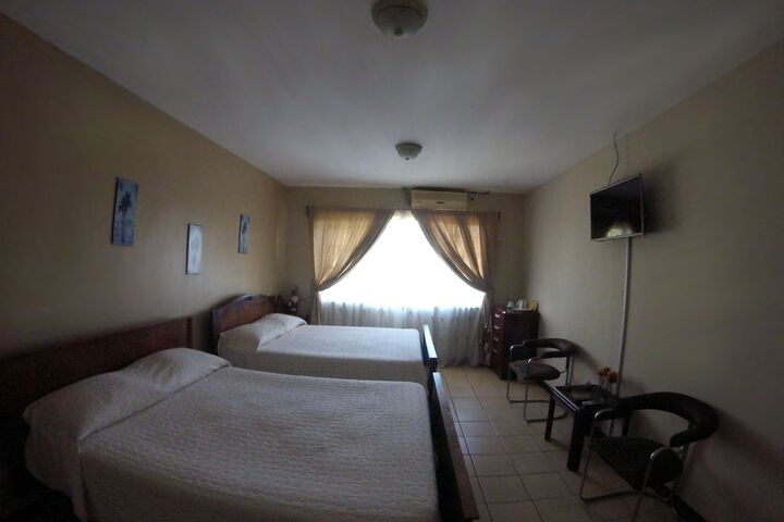 Room 17 of 57