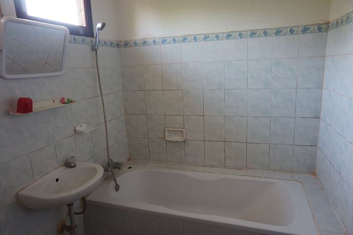 Room 17 of 20