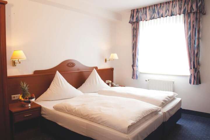 Room 8 of 58