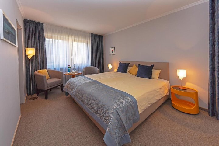 Room 21 of 59