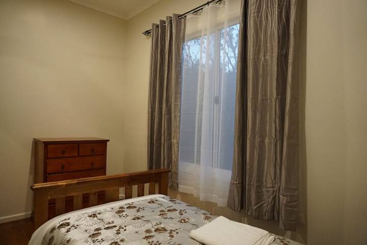Room 4 of 20