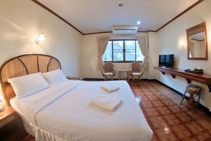 Room 20 of 38