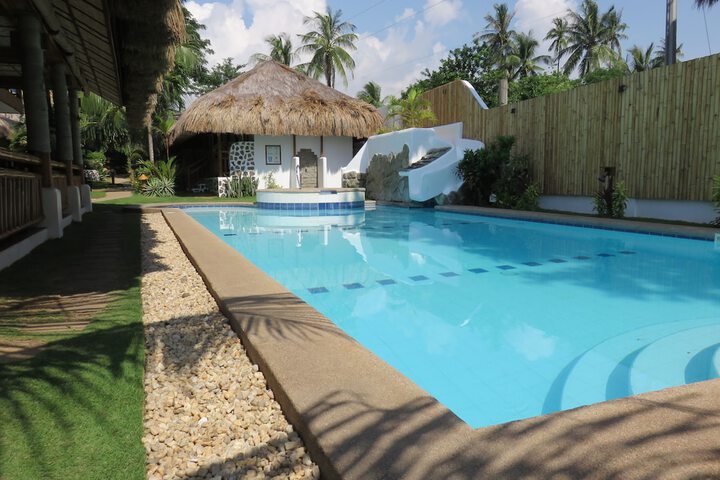 Pool 38 of 67