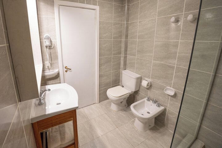 Clean Restrooms