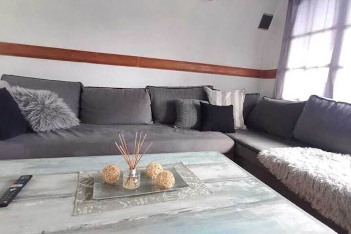 Room 14 of 24