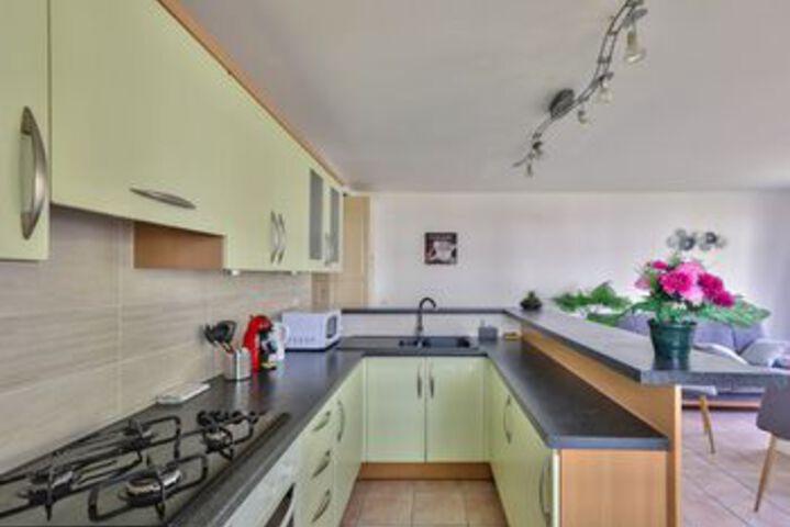 Room 15 of 23