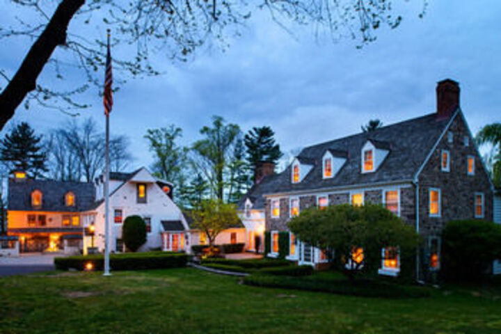 Hotel 33 of 62