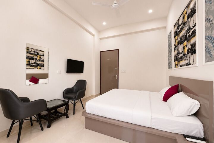 Room 15 of 35