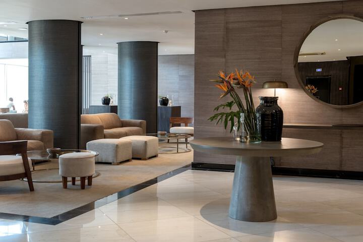 Hotel Lobby