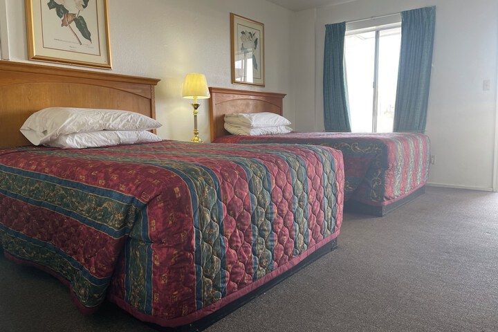 Room 3 of 41