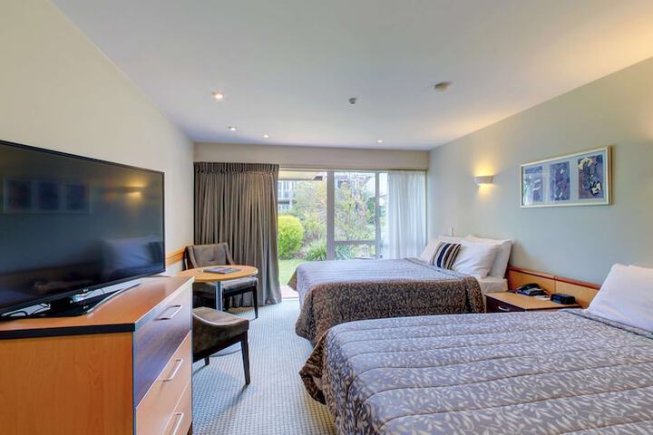 Room 8 of 54