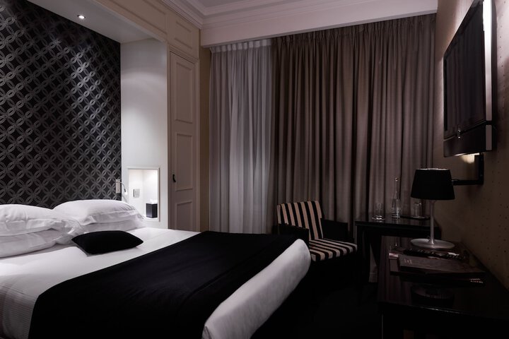 Room 13 of 64