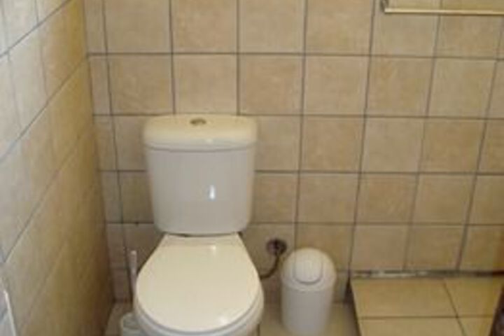 Room 5 of 25