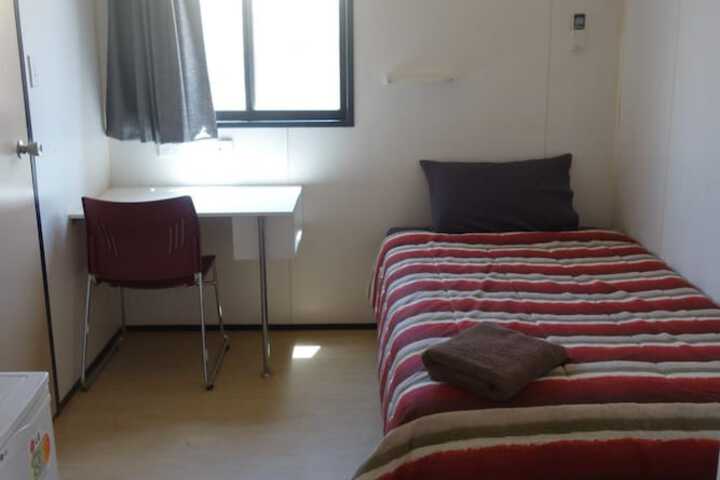 Room 13 of 47