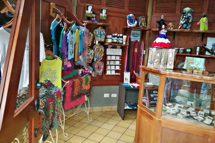 Gift Shop 147 of 196