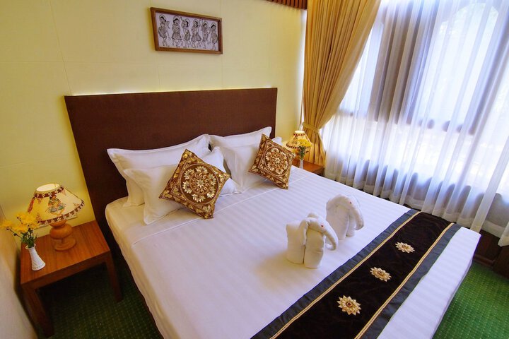Room 8 of 67