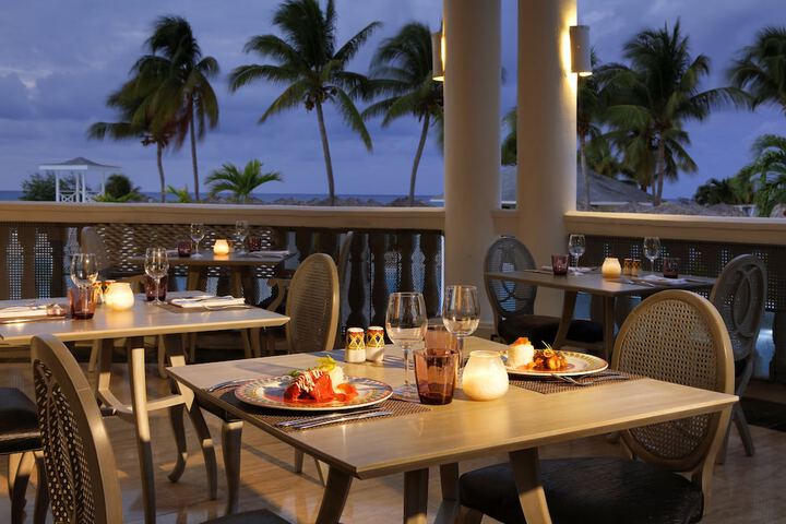 Dining 164 of 272
