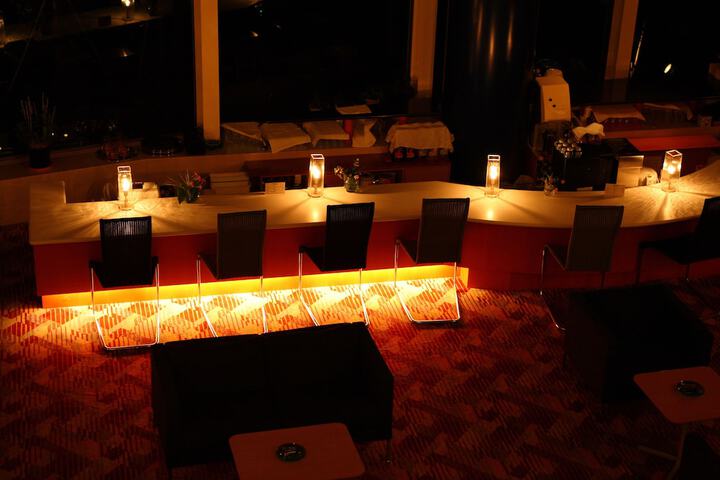 Hotel Interior 4 of 184