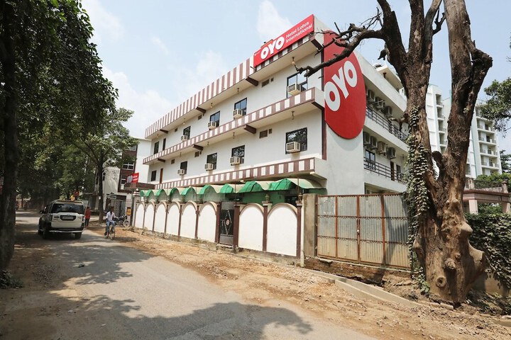 OYO 15027 HOTEL LOTUS INTERNATIONAL