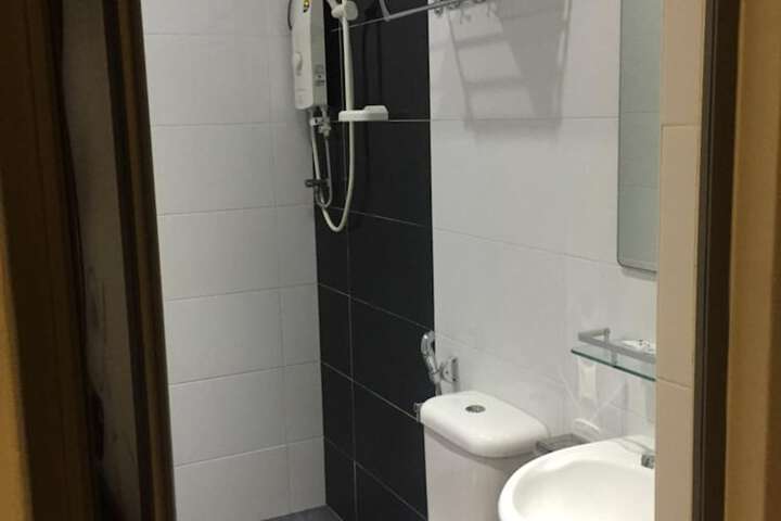 Room 27 of 44