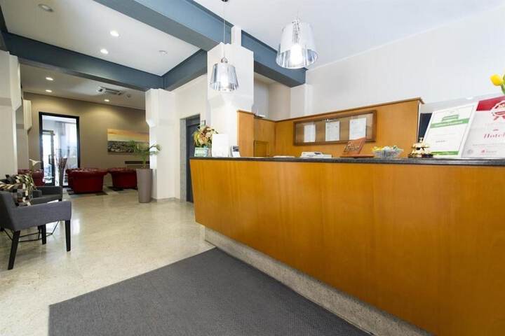 Guest Lobby