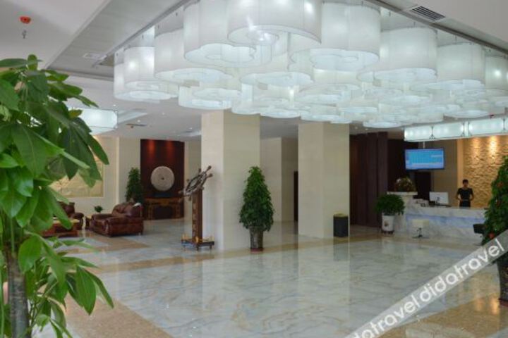 Hotel Interior 9 of 14