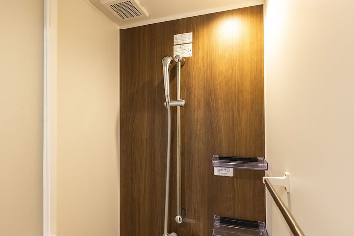 Room 41 of 74