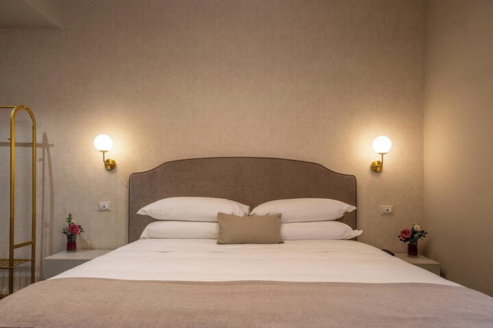 Room 32 of 78